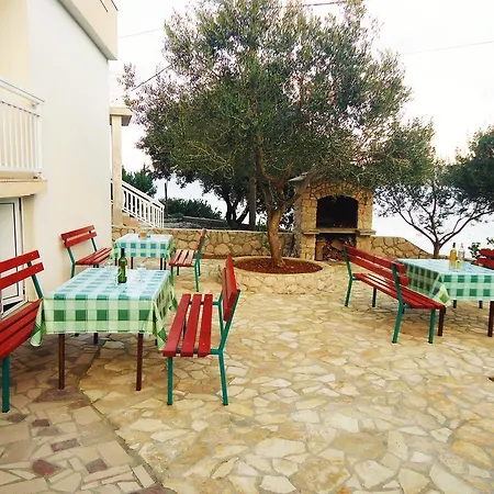 Apartments Loncar Veliki Drvenik Exterior photo
